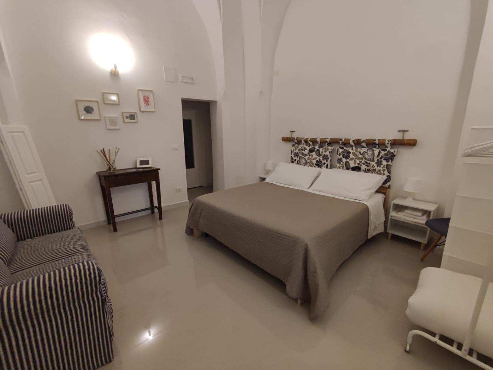 La Piazza Villa San Giorgio Ionico Buitenkant foto